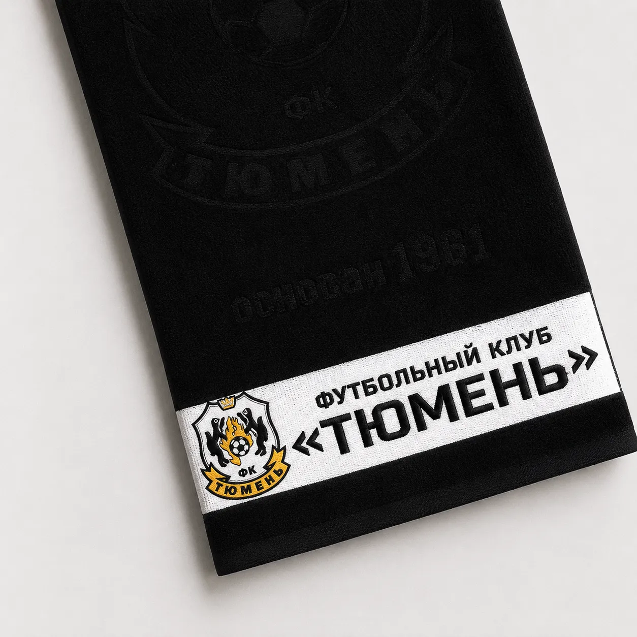 Вышивка символики футбольного клуба «Тюмень»