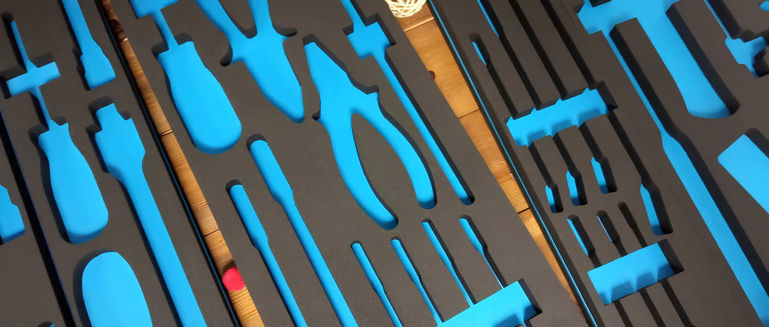 Ложемент для крупного прибора