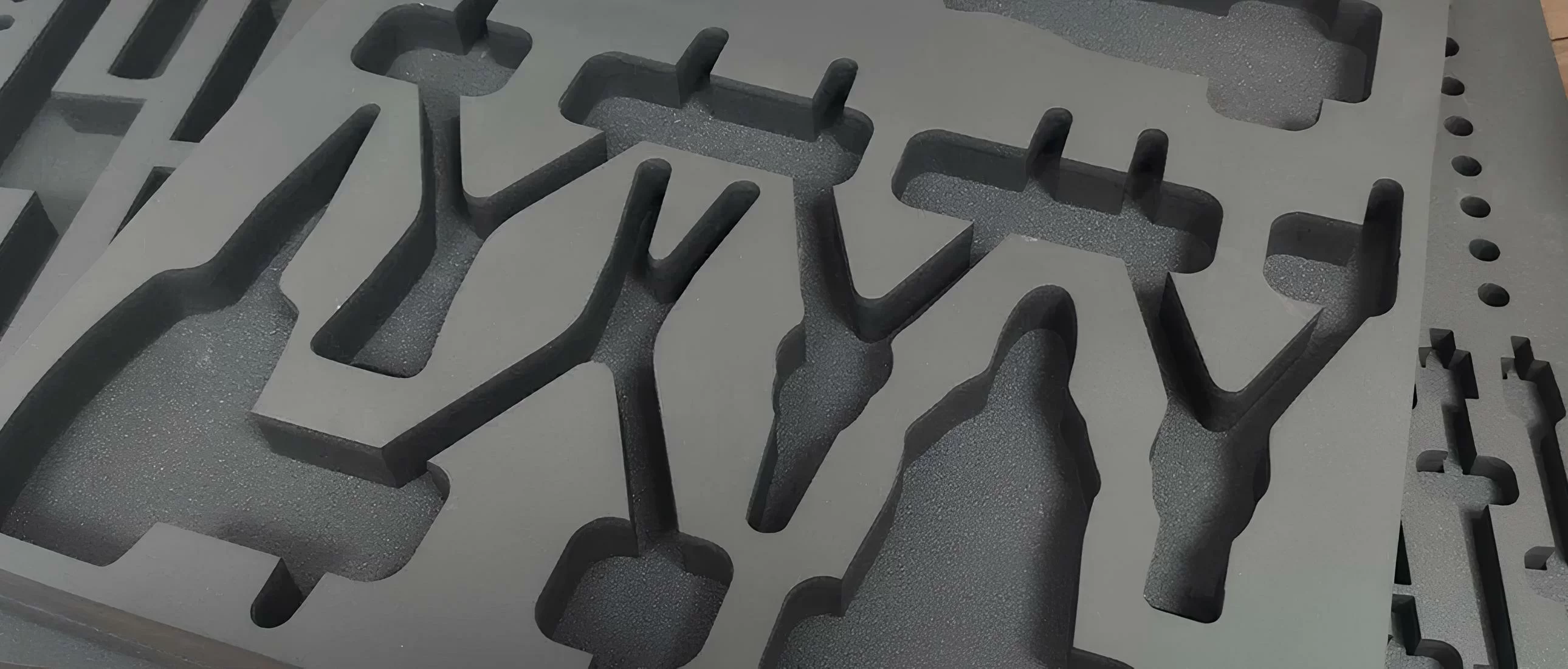 Защитные вкладыши для набора изделий