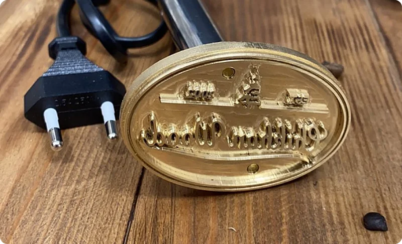 Овальное латунное клише под паяльник