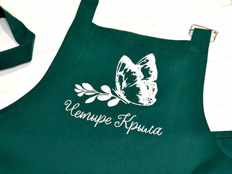 Вышивка на фартуке Вышивка на фартуке