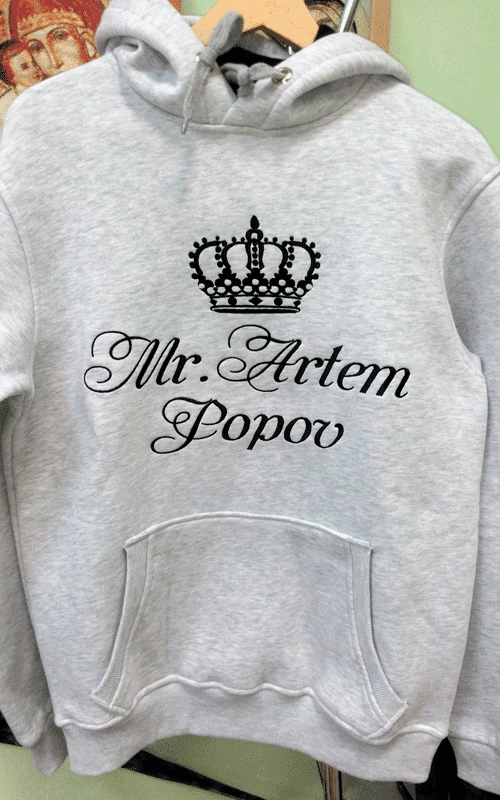 Вышивка на толстовках на заказ Вышивка на толстовках