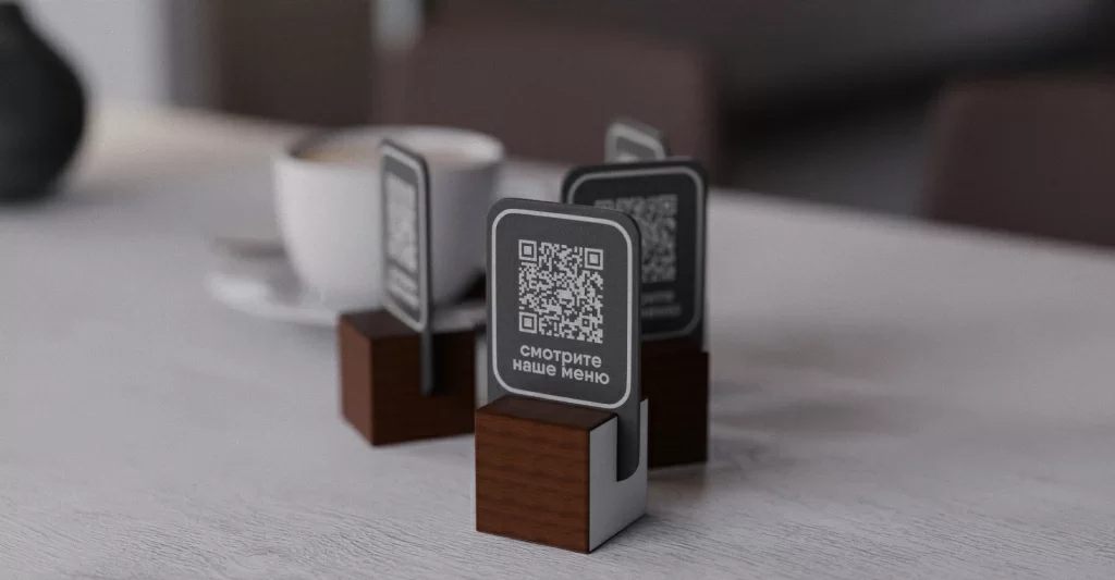 Настольные таблички с QR-кодом для меню кафе
