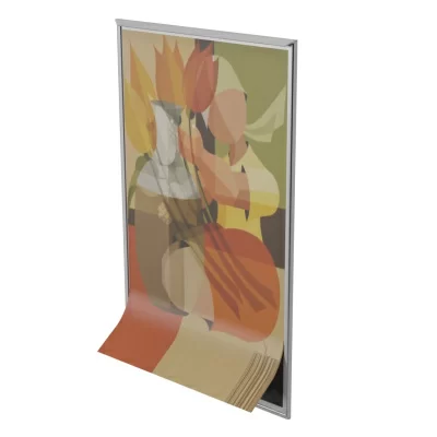 Грифельная доска с возможностью крепления плакатов